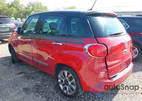 2015 Fiat 500L Lounge z USA, uszkodzony, nr VIN ZFBCFACH2FZ033706